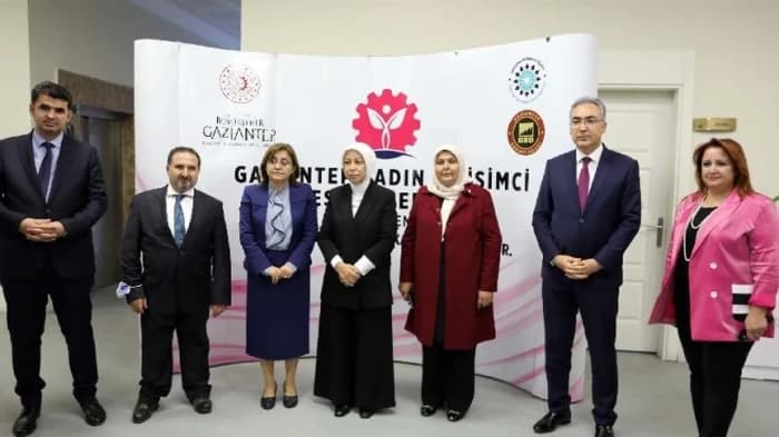 Aile Akademisi’ni Tüm Türkiye’nin Duymasını İstiyor.